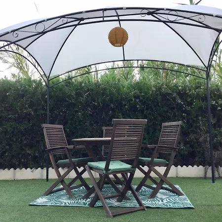 Acogedor, Tranquilo, Luminoso, Jardin Privado Apartment