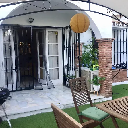 Acogedor, Tranquilo, Luminoso, Jardin Privado Apartment