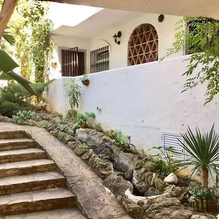 Apartamento Acogedor, Tranquilo, Luminoso, Jardín Privado *