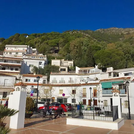 Acogedor, Tranquilo, Luminoso, Jardín Privado Apartamento *
